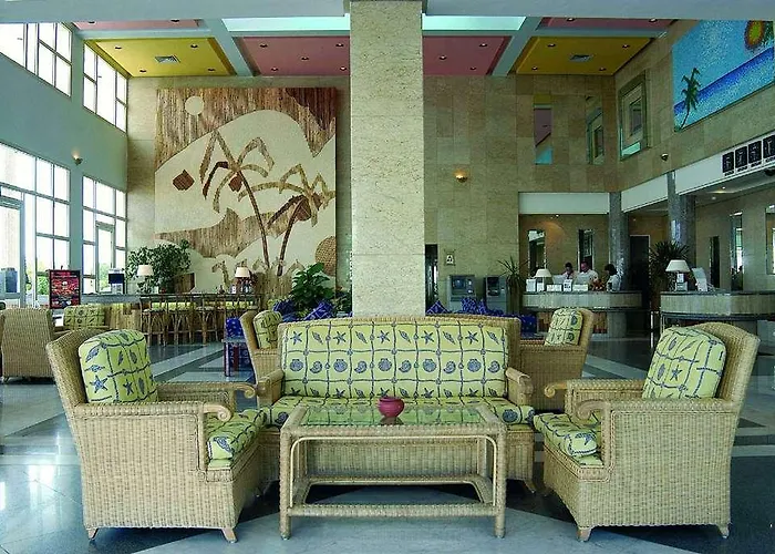 Otel Jolie And Casino Sheikh